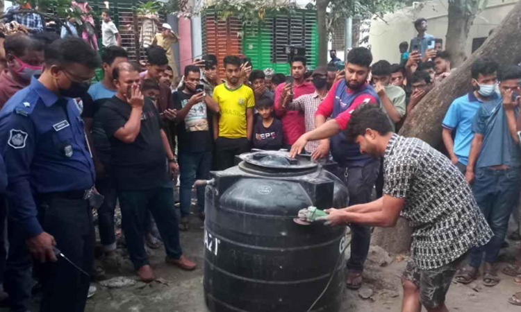 পানির ট্যাংক থেকে যুবকের মরহেদ উদ্ধার