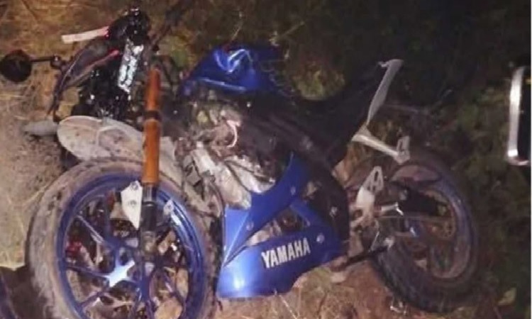 তেলবাহী লরির ধাক্কায় দুই মোটরসাইকেল আরোহীর মৃত্যু