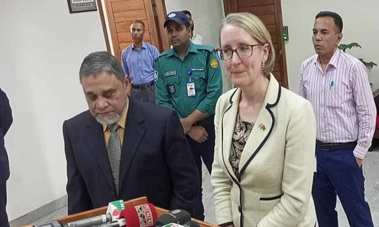 ডিসেম্বরে নির্বাচন চাইলে অক্টোবরে তপশিল ঘোষণা : সিইসি