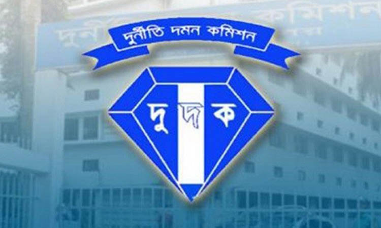 শেখ হাসিনা ও তার পরিবারের ১২৪ অ্যাকাউন্ট জব্দ