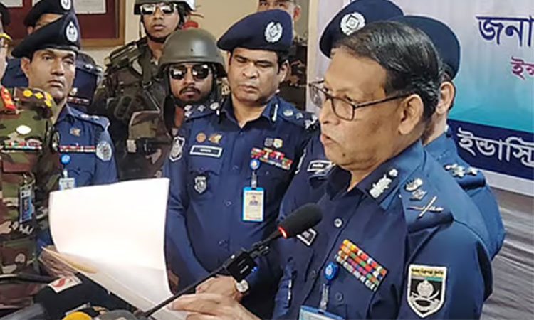 রাস্তা অবরোধ করে জনদুর্ভোগ বাড়াবেন না: আইজিপি