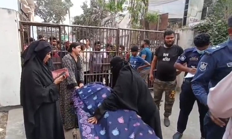 ব্রাহ্মণবাড়িয়ায় ট্রাক্টর চাপায় পিষ্ট হয়ে কিশোরী নিহত