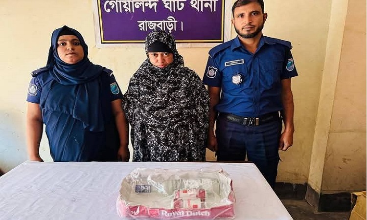 দৌলতদিয়া যৌনপল্লীর সর্দার ও তার স্বামী গ্রেফতার