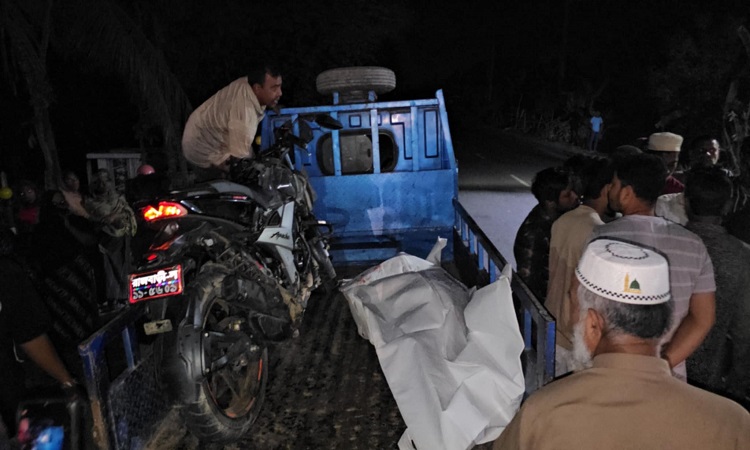 রাজবাড়ীতে বাসের ধাক্কায় পথচারী নারী নিহত