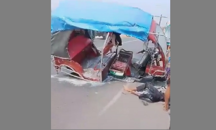 কালিহাতীতে বাসের ধাক্কায় অটোচালকসহ নিহত ২