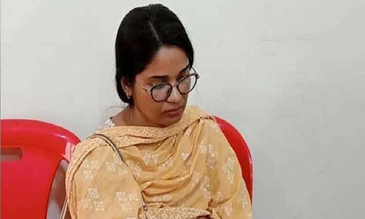 অর্থ আত্মসাৎ মামলায় নাগরিক কমিটির নেত্রী পিংকি কারাগারে