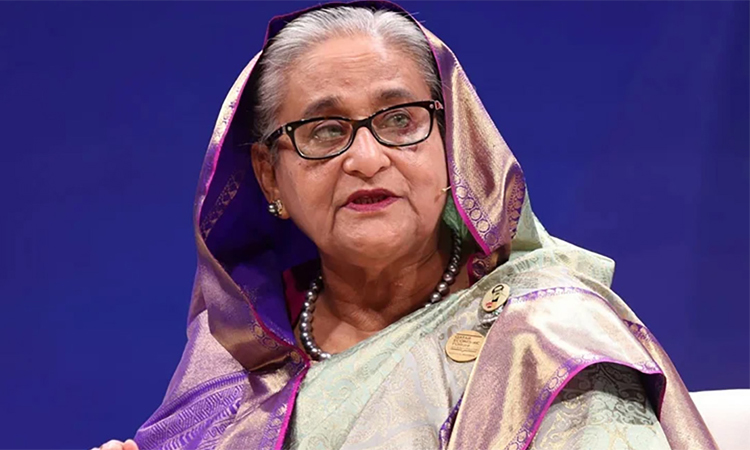 শেখ হাসিনাসহ ৫৩ জনের বিরুদ্ধে গ্রেফতারি পরোয়ানা জারি