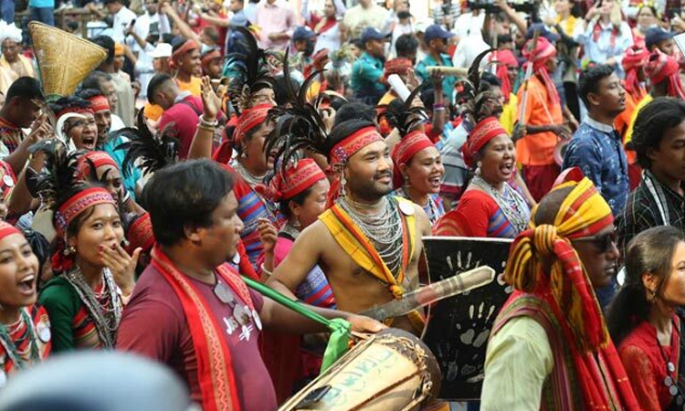 বর্ষবরণের আনন্দ শোভাযাত্রা শুরু