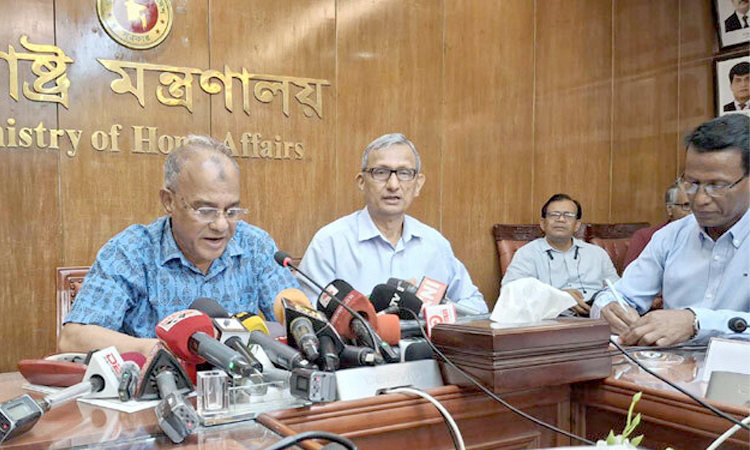 ‘মেঘনা আলমের বিরুদ্ধে বেআইনি আচরণ করা হয়নি’