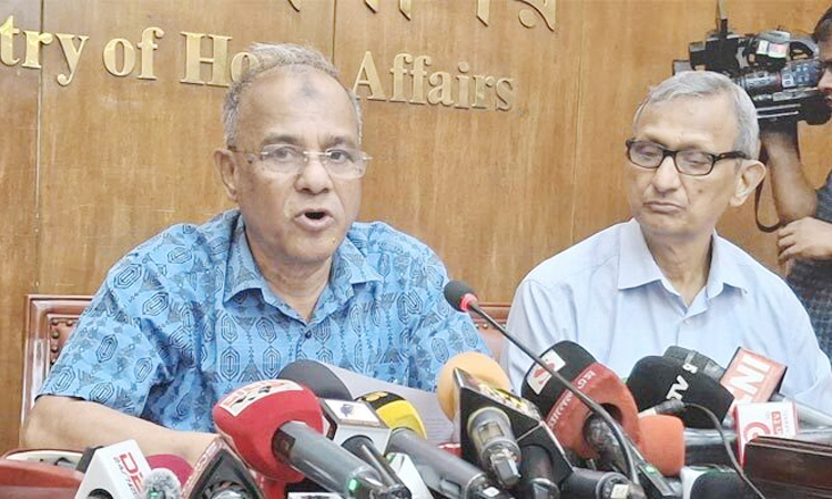 ৫ বছর ক্ষমতায় থাকা নিয়ে কিছু বলিনি: স্বরাষ্ট্র উপদেষ্টা
