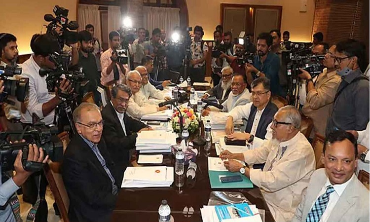 প্রধানমন্ত্রীর ক্ষমতা সংক্রান্ত একাধিক বিষয়ে দ্বিমত বিএনপির