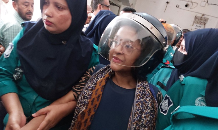 কাঠগড়ায় কাঁদলেন তুরিন আফরোজ