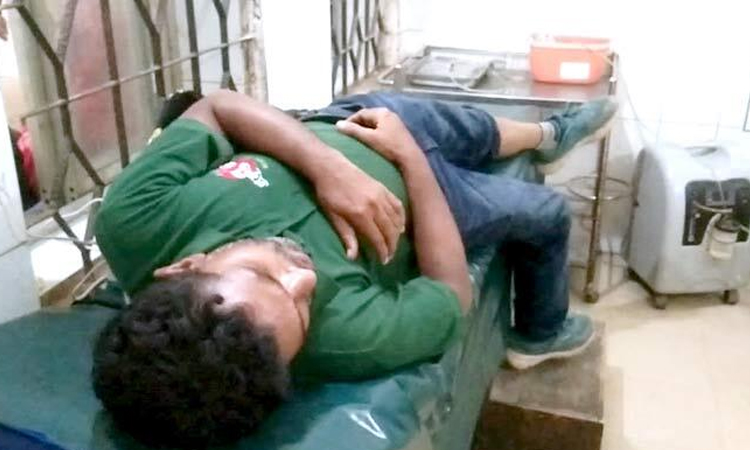 সাভারে ৭১ টিভির সাংবাদিকের ওপর হামলা