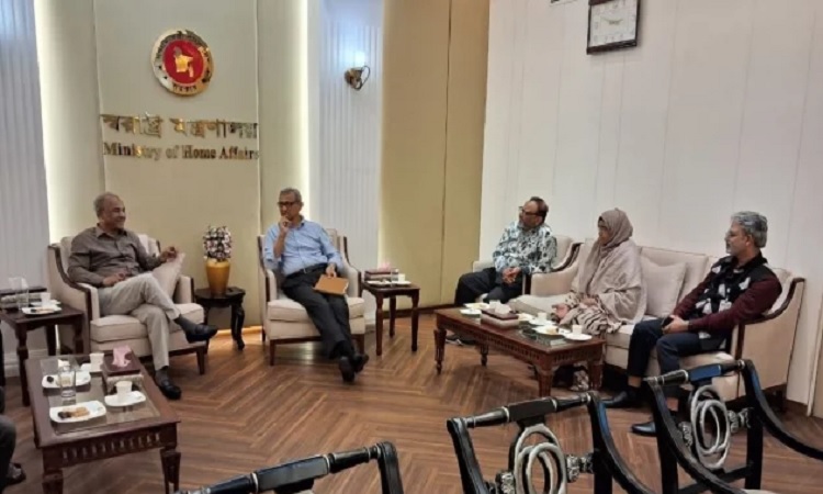 সাম্য হত্যার তদন্ত ডিবির কাছে হস্তান্তরের আশ্বাস স্বরাষ্ট্র উপদেষ্টার