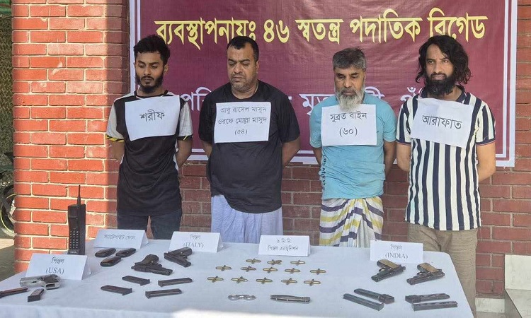 দীর্ঘদিনের গোয়েন্দা তৎপরতায় গ্রেপ্তার সুব্রত বাইন ও মোল্লা মাসুদ
