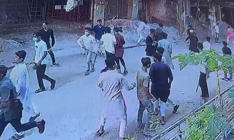 চাঁদা না পেয়ে ব্যবসাপ্রতিষ্ঠানে হামলা-গুলির ঘটনায় গ্রেফতার ৩