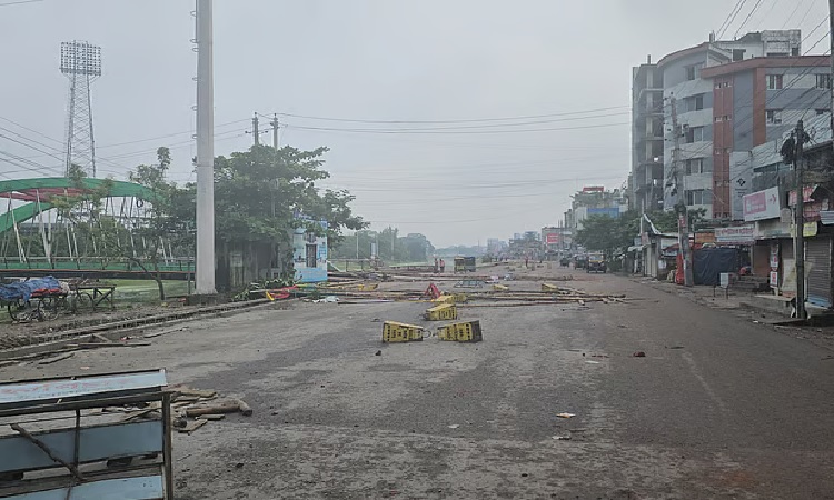 গোপালগঞ্জে কারফিউ শেষে রবিবার সকাল থেকে ১৪৪ ধারা জারি