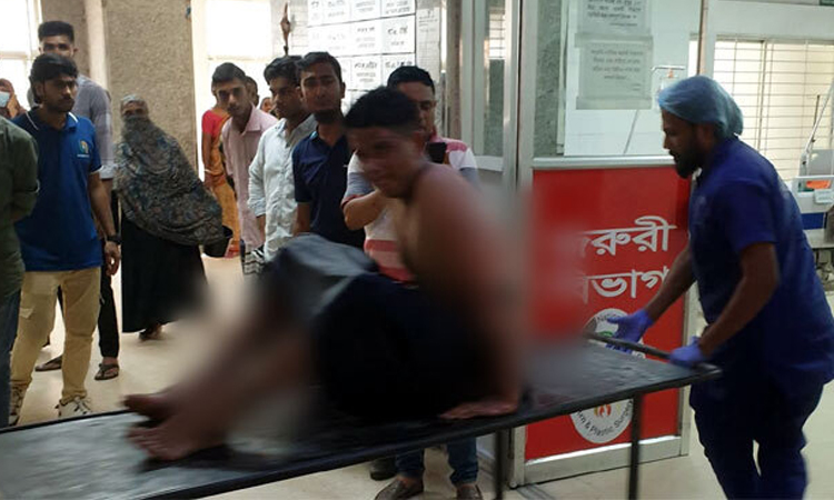 উত্তরায় বিমান বিধ্বস্ত: নারী-শিশুসহ দগ্ধ ২৬