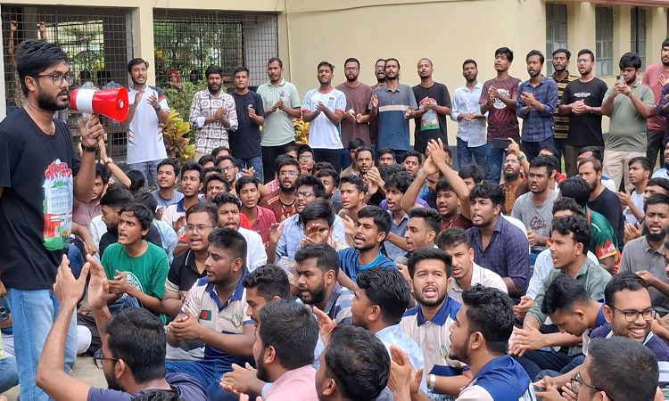 পাবনা টেক্সটাইল ইঞ্জিনিয়ারিং কলেজে শিক্ষার্থীদের অসহযোগ আন্দোলন