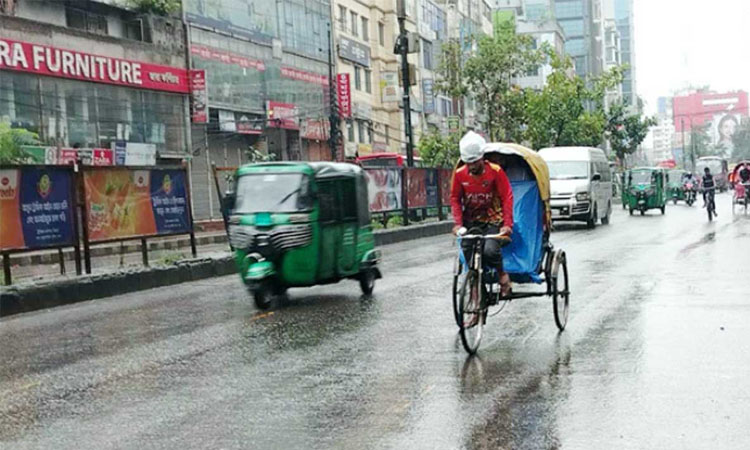 ঢাকা ও পার্শ্ববর্তী এলাকায় বজ্রসহ বৃষ্টির আভাস