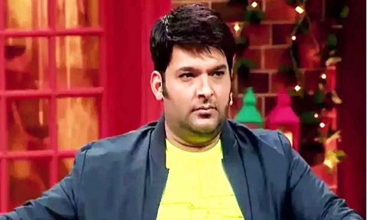 কমেডিয়ান কপিল শর্মার ক্যাফেতে ২৭ রাউন্ড গুলিবর্ষণ