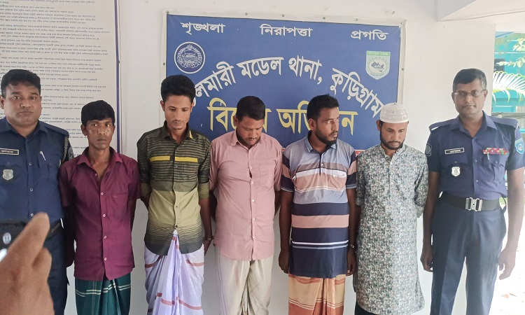 চিলমারীতে চোরাই মোটরসাইকেল উদ্ধার, গ্রেপ্তার ৫