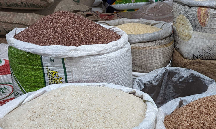 লালা-সাদা চালের পুষ্টি ও স্বাস্থ্যের উপকারিতা