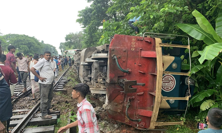 উদয়ন এক্সপ্রেস লাইনচ্যুত, সিলেটের সঙ্গে সারা দেশের রেল যোগাযোগ বন্ধ