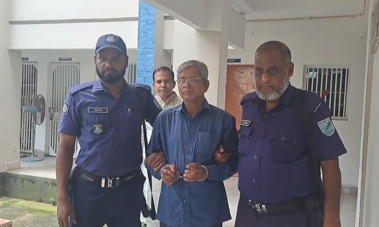 সাভারে কোটি টাকা মূল্যের বিষ্ণু মূর্তিসহ গ্রেফতার ১