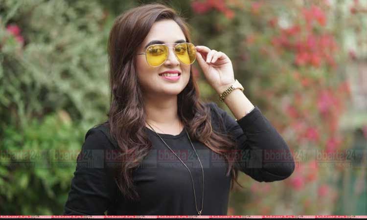 ধারাবাহিক ও খণ্ড নাটকেই তানিয়া বৃষ্টির ব্যস্ততা