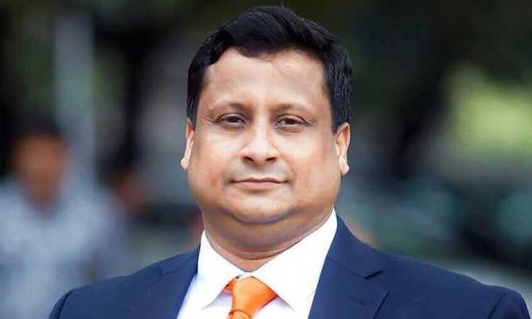 ইতিহাস বিকৃতিকারী ঢাবির সেই শিক্ষক পার পেয়ে যাচ্ছেন!