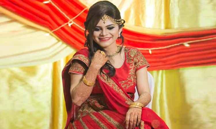 জীবন যুদ্ধে জয়ী ফ্রিল্যান্সার জয়িতা ব্যানার্জি