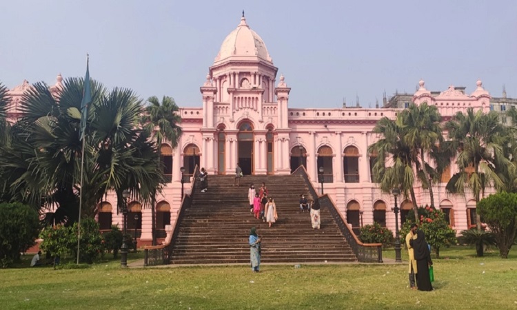 ঘুরে আসুন পুরান ঢাকার তিন স্থান