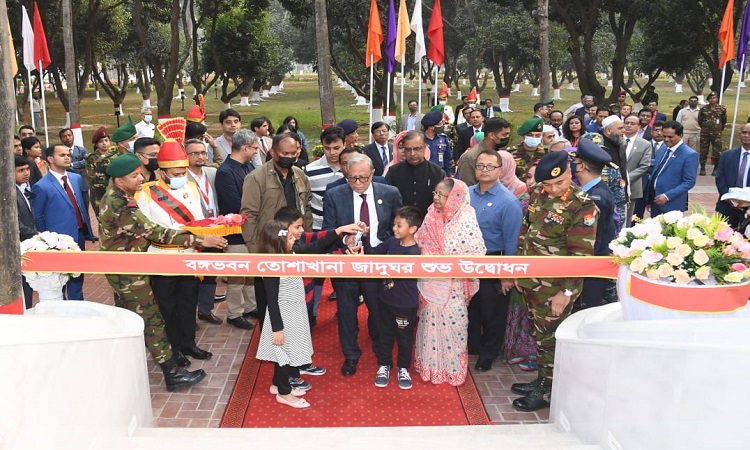 রাজনৈতিক বিবর্তনের নীরব সাক্ষী বঙ্গভবন এবার নতুন ইতিহাস