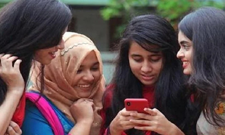 এইচএসসি ও সমমানে পাসের হার ৮৫ দশমিক ৯৫ শতাংশ