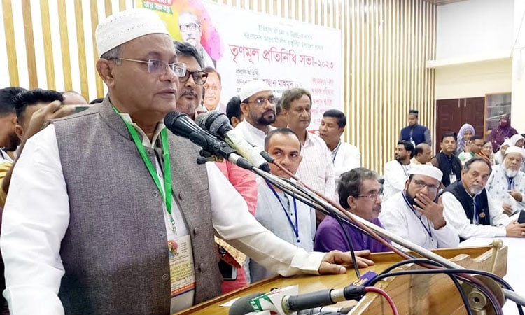 গ্রাম-গঞ্জে মানুষের কাছে সরকারের উন্নয়ন তুলে ধরতে হবে: তথ্যমন্ত্রী
