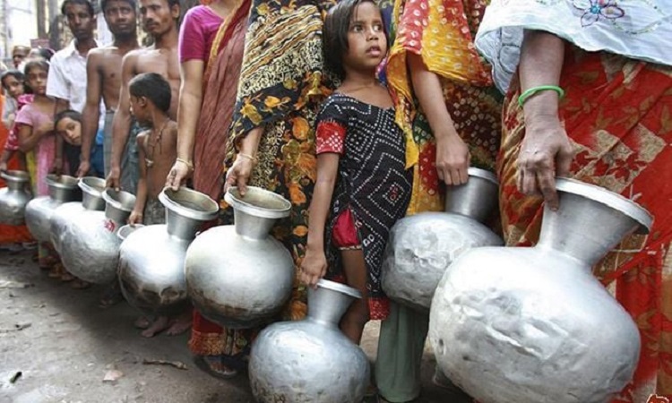 রাজধানীসহ বিভিন্ন শহরে পানির হাহাকার