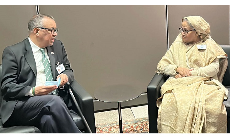 প্রধানমন্ত্রীর সঙ্গে বিশ্ব স্বাস্থ্য সংস্থার মহাপরিচালকের সাক্ষাৎ
