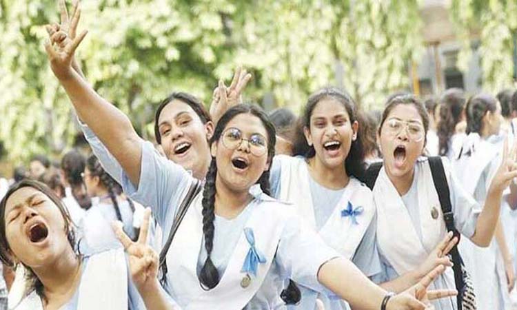 কলেজে ভর্তির শেষ ধাপে আবেদন শুরু আজ