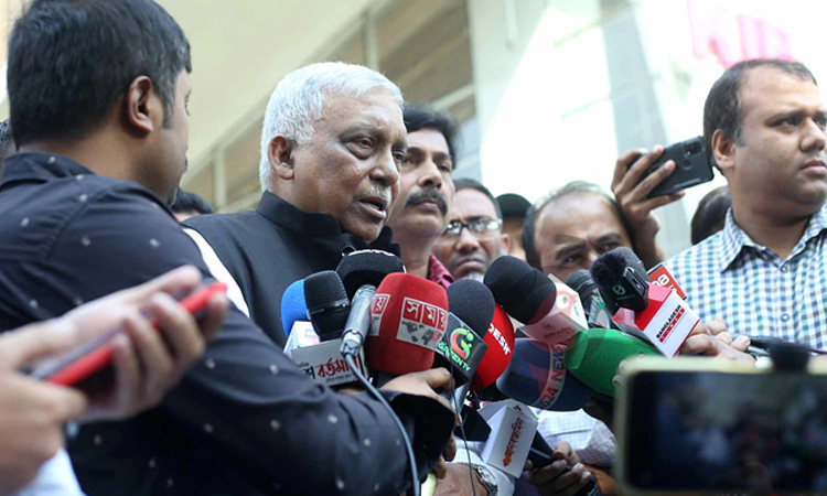 নির্বাচনে ওসিরা প্রভাবিত হতে পারে, এ বিবেচনাতেই রদবদল: স্বরাষ্ট্রমন্ত্রী