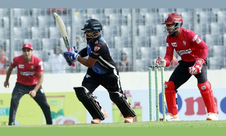 বরিশালকে ১৩৫ রানের লক্ষ্য দিলো রংপুর