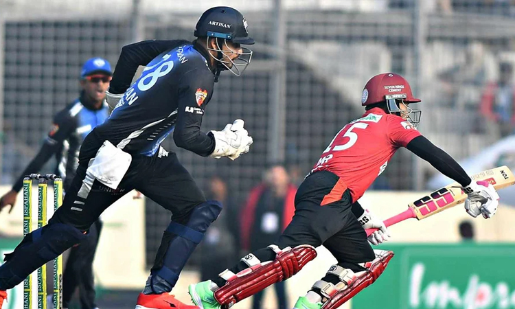 হার দিয়ে বিপিএল শুরু সাকিবদের