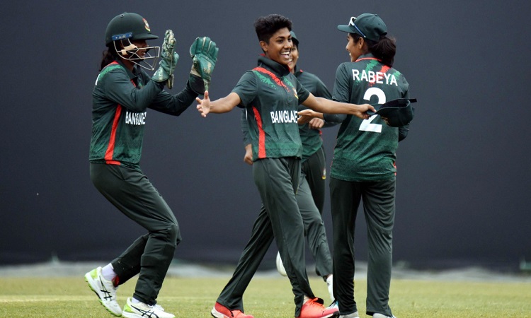 পাকিস্তানকে হারিয়ে টানা দ্বিতীয় জয় বাংলাদেশের