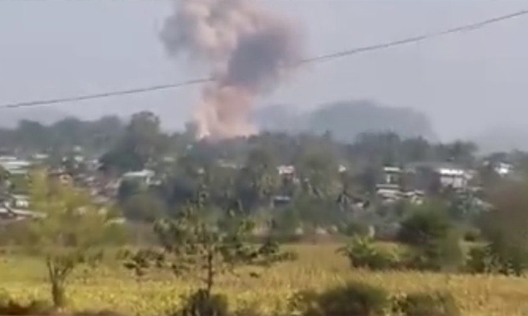 মিয়ানমারে সামরিক জান্তার হামলায় ১৬ বেসামরিক নিহত