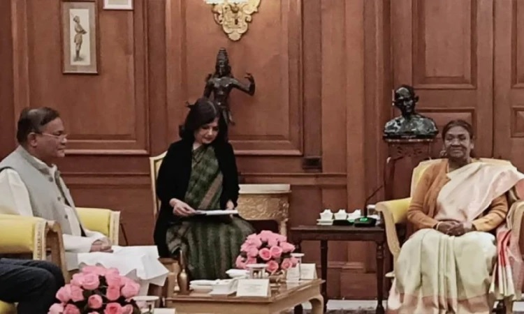 ভারতের রাষ্ট্রপতির সঙ্গে হাছান মাহমুদের সাক্ষাৎ