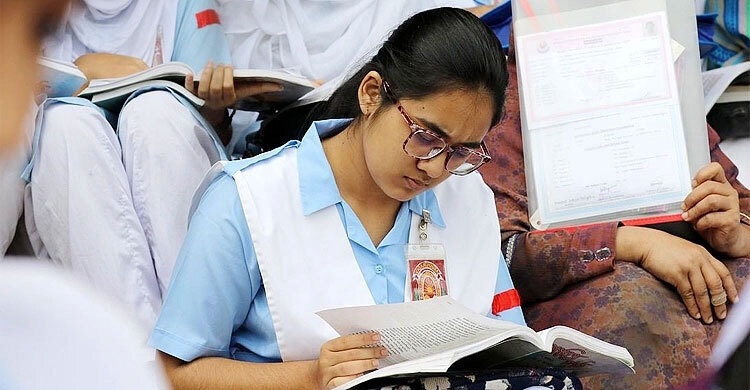 এসএসসি পরীক্ষা শুরু আজ, থাকবে কুইক রেসপন্স টিম