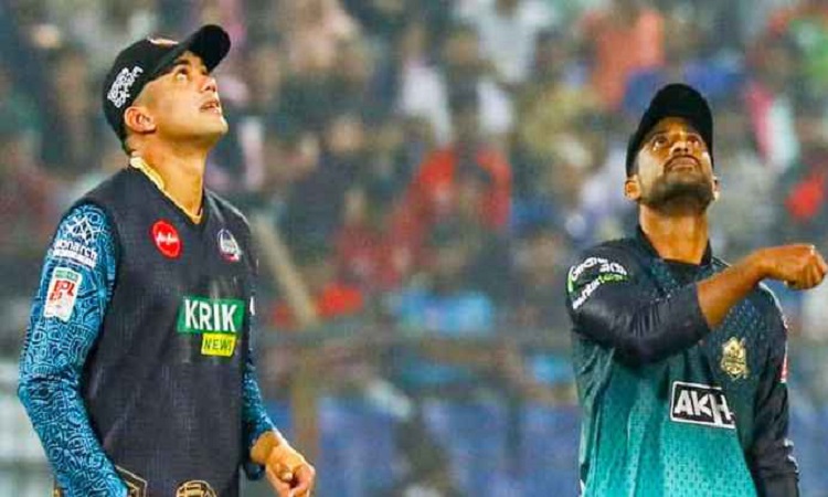 বিপিএল: টস জিতে ব্যাটিংয়ে চট্টগ্রাম