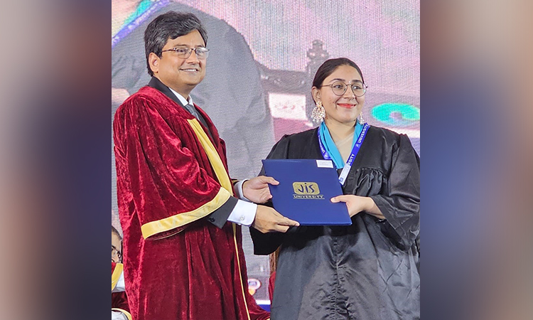 ভারতের জেআইএস বিশ্ববিদ্যালয়ের সমাবর্তনে জাতীয় বিশ্ববিদ্যালয় উপাচার্যের যোগদান