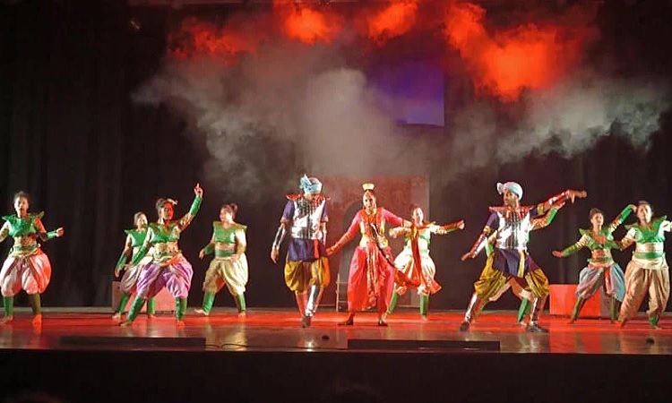 শিল্পকলায় আজ বাঁশরীর ‘আলেয়া'