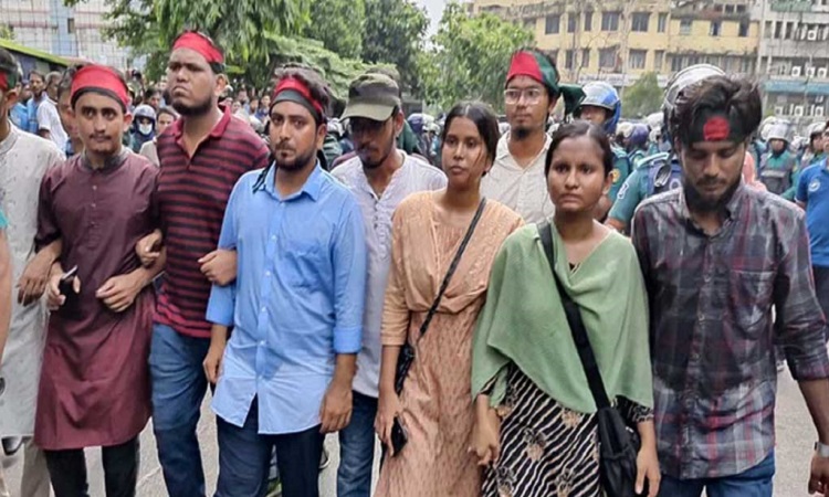 কোটা আন্দোলন: রাষ্ট্রপতি বরাবর শিক্ষার্থীদের স্মারকলিপি পেশ